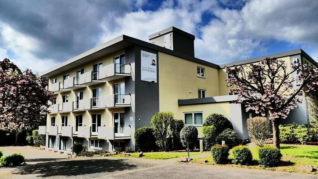 Parkhotel Sonnenberg Eltville am Rhein Buitenkant foto