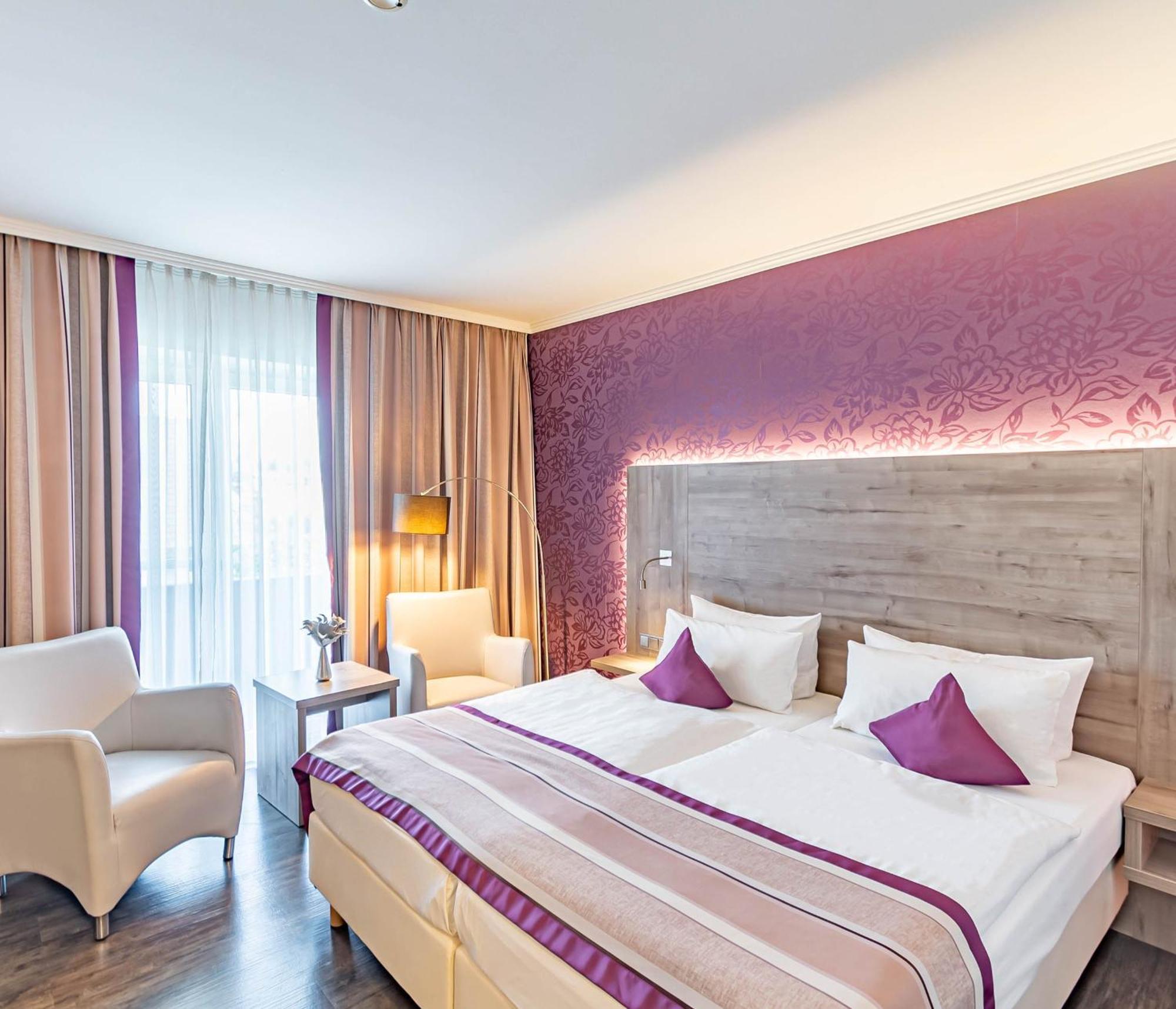 Parkhotel Sonnenberg Eltville am Rhein Buitenkant foto