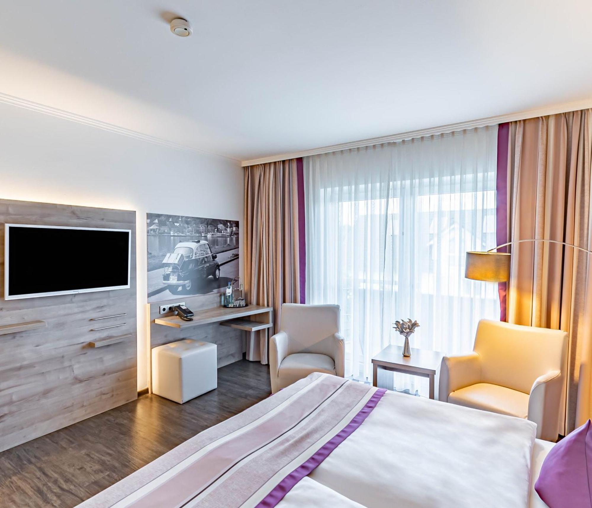 Parkhotel Sonnenberg Eltville am Rhein Buitenkant foto