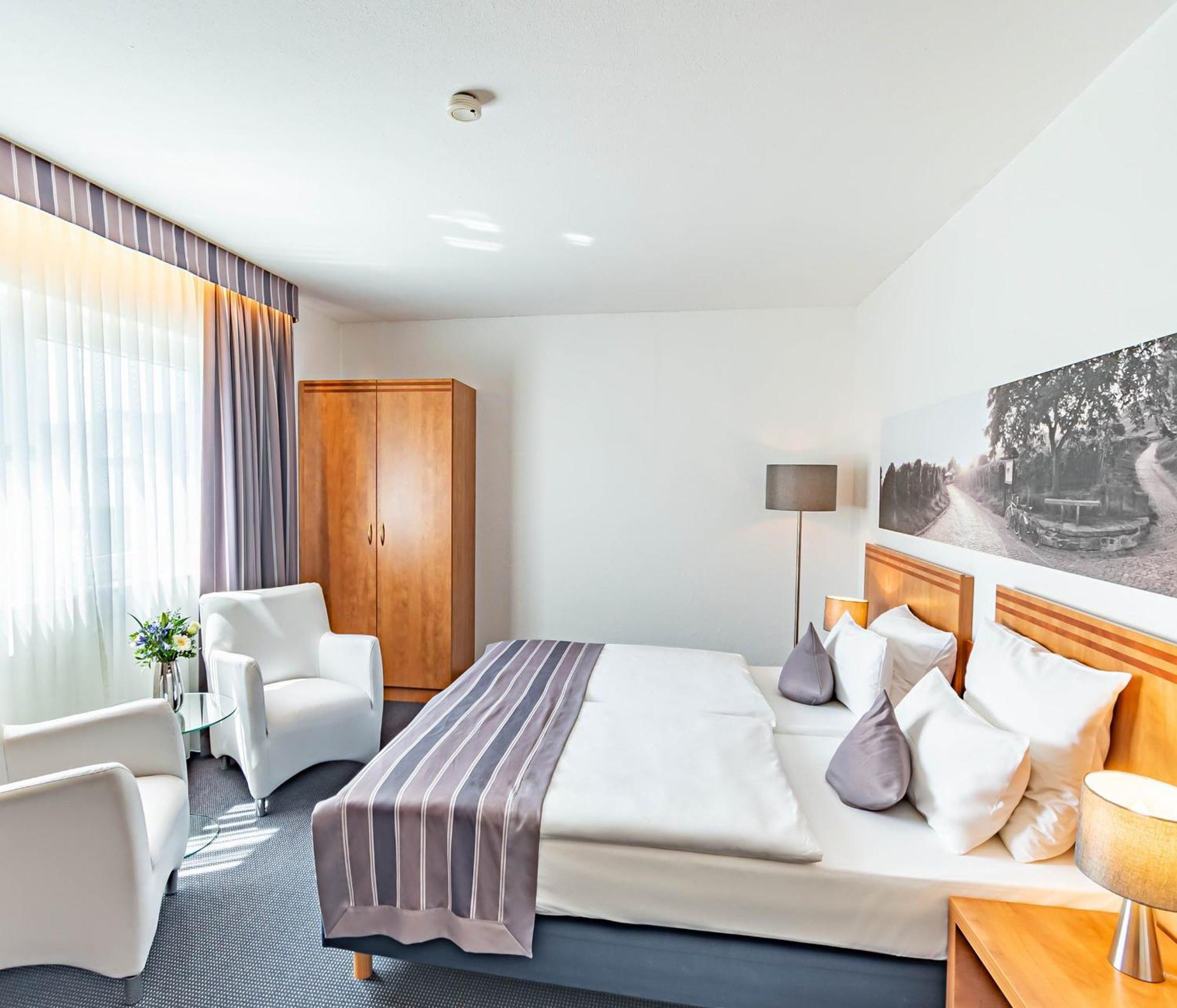 Parkhotel Sonnenberg Eltville am Rhein Buitenkant foto